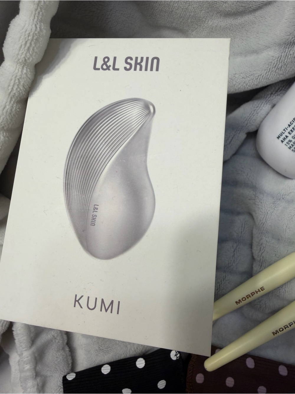 Random beauty bundle - Picture 4 of 5